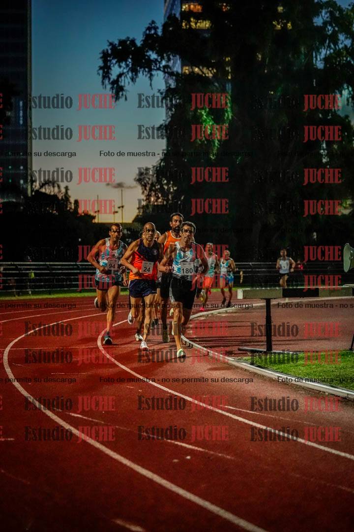 Fotos de los 1500 m llanos de varones