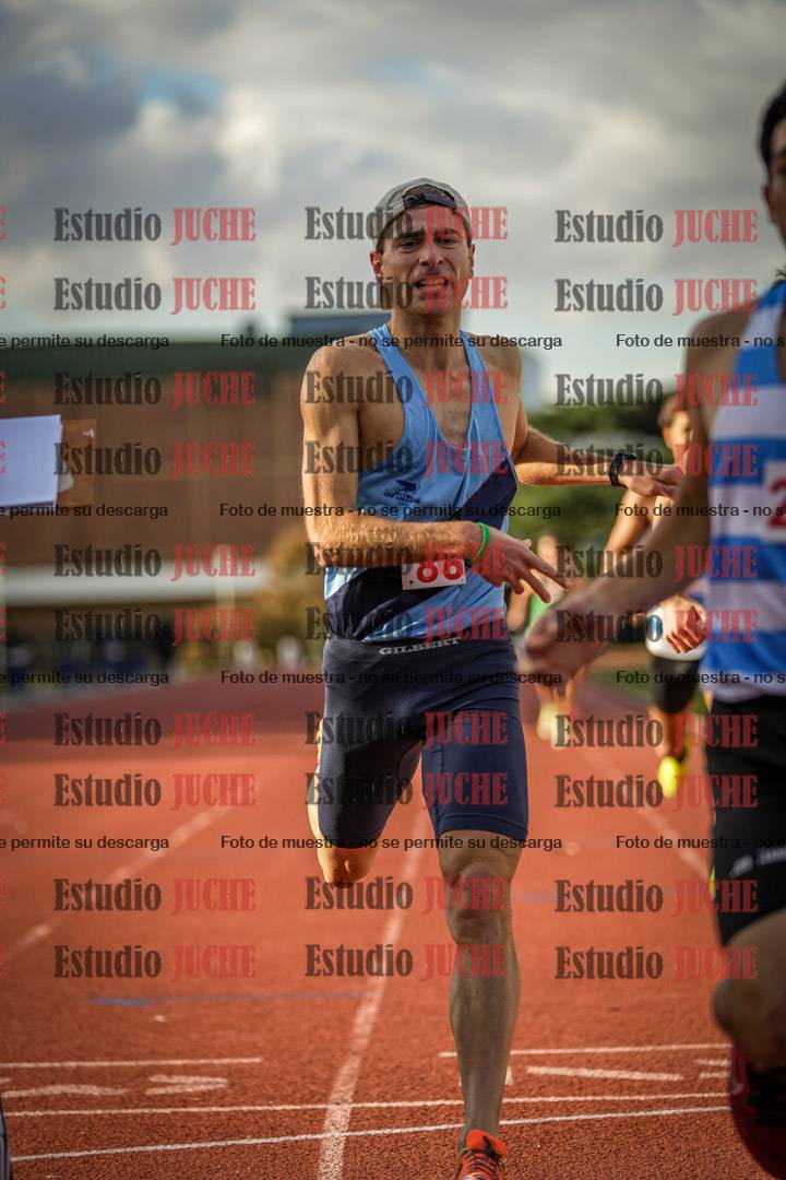 Fotos de los 1500 m llanos de varones