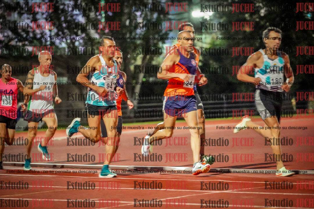 Fotos de los 1500 m llanos de varones