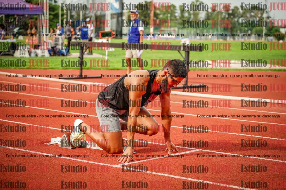 Fotos de los 400 m llanos de varones