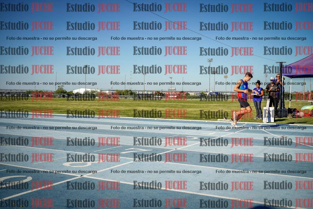 Fotos de los 400 m llanos de varones