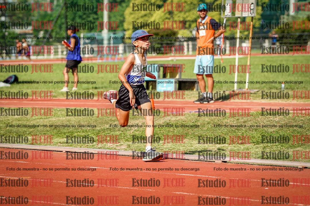 Fotos de los 1000 m llanos de varones