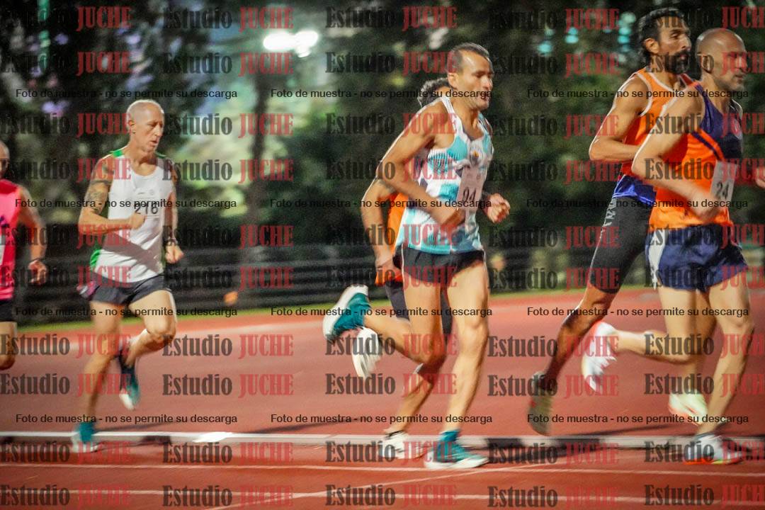 Fotos de los 1500 m llanos de varones