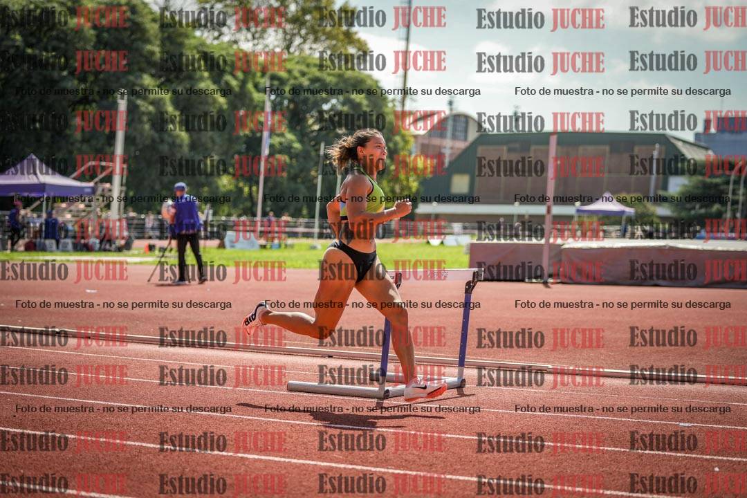 Fotos de los 400 m con vallas de mujeres