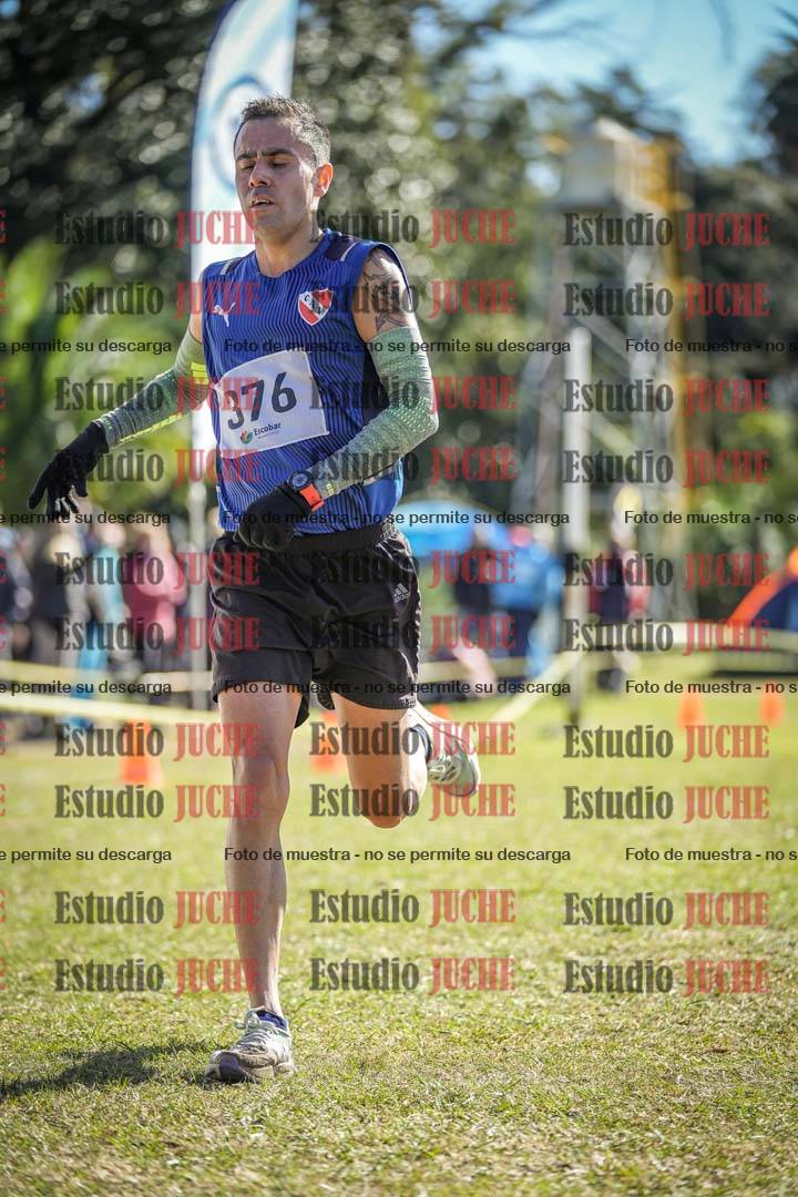 Fotos de la llegada del cross de 8000 m