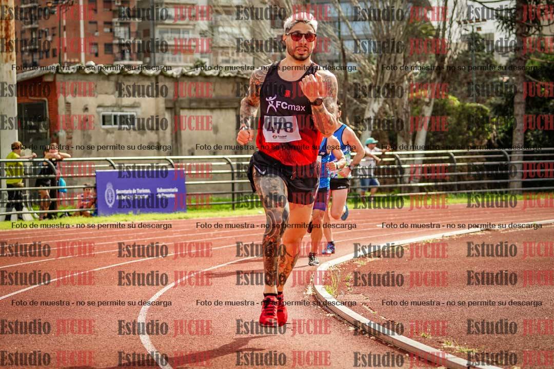 Fotos de los 3000 m llanos de varones
