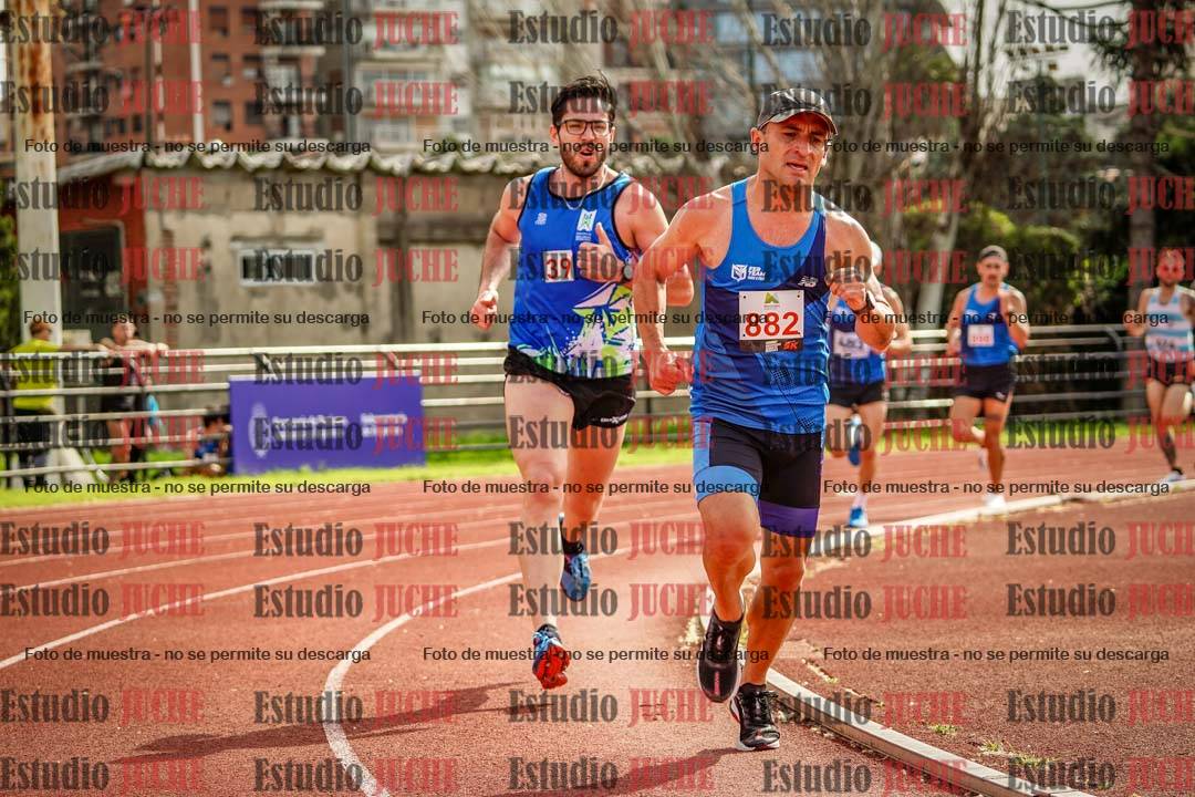 Fotos de los 3000 m llanos de varones