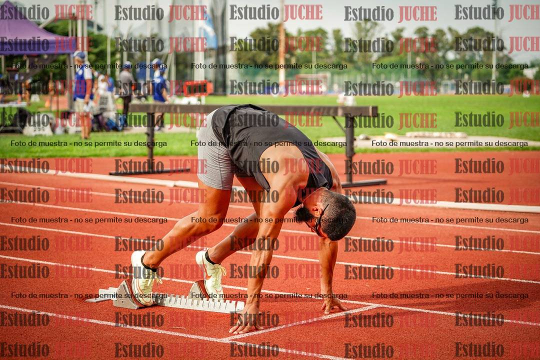Fotos de los 400 m llanos de varones