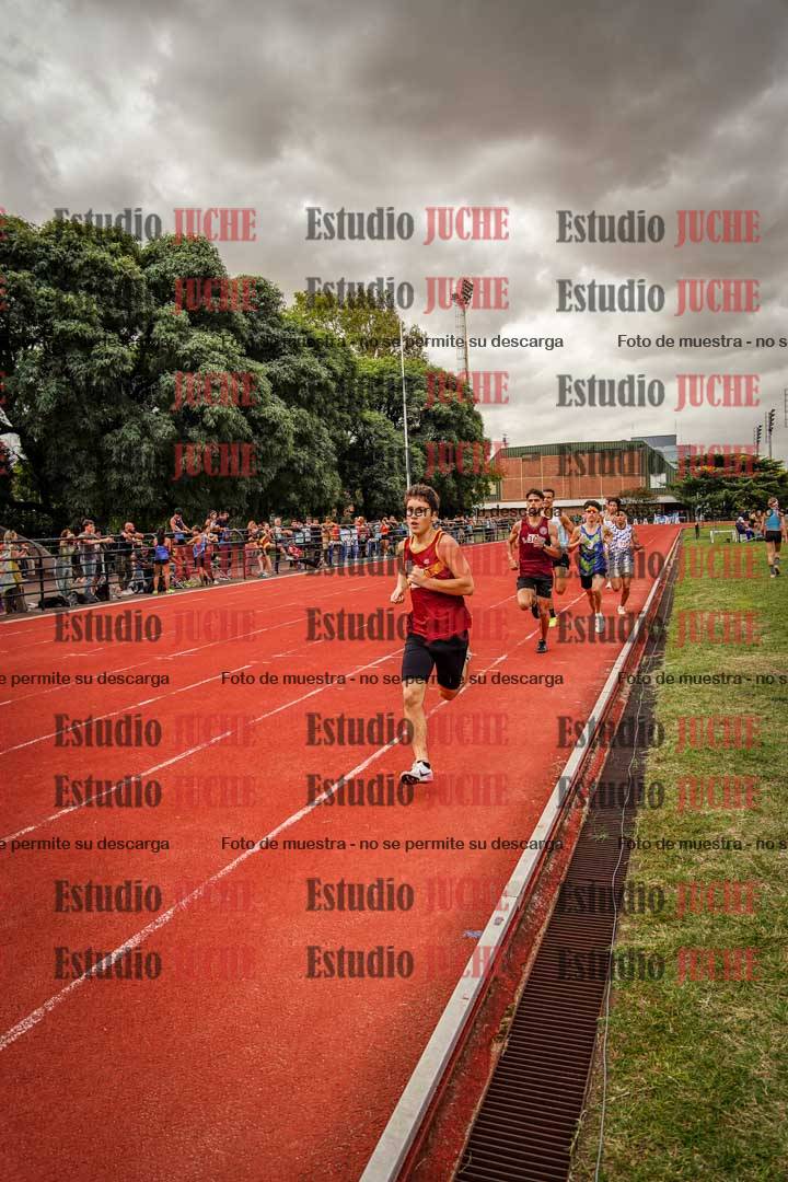Fotos de los 800 m de varones
