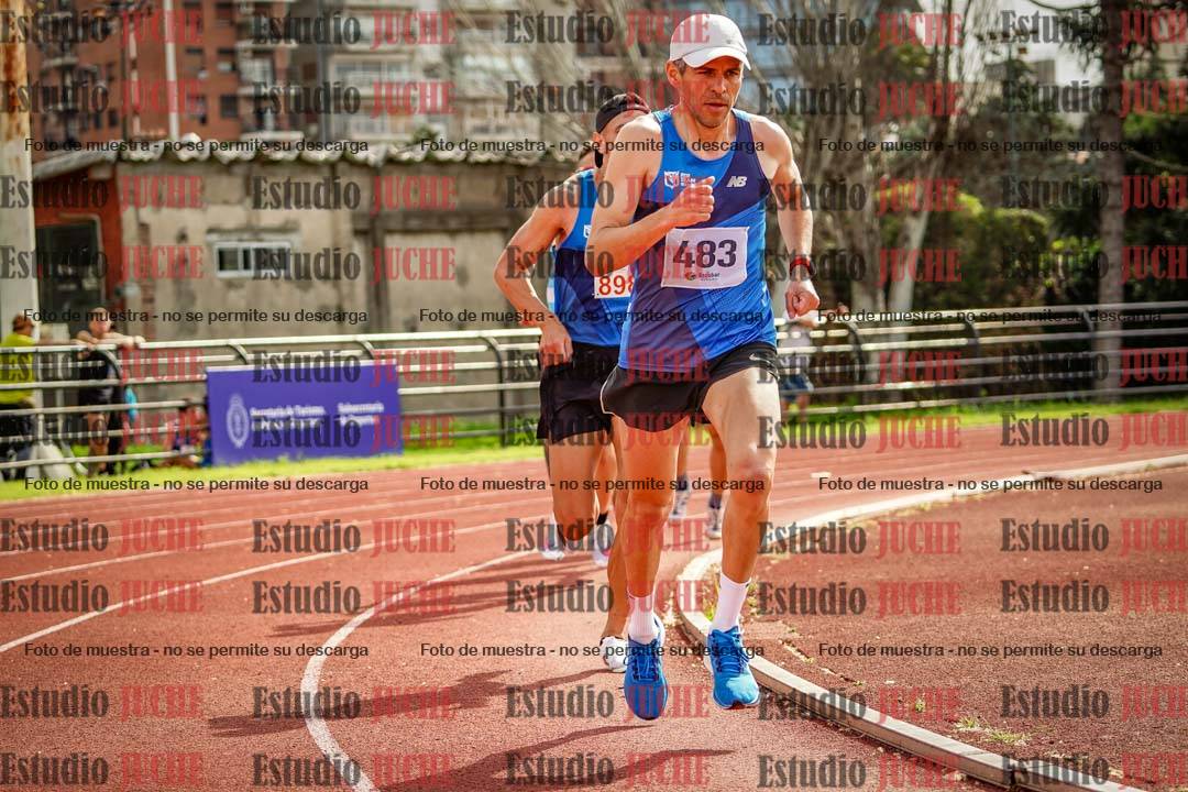 Fotos de los 3000 m llanos de varones