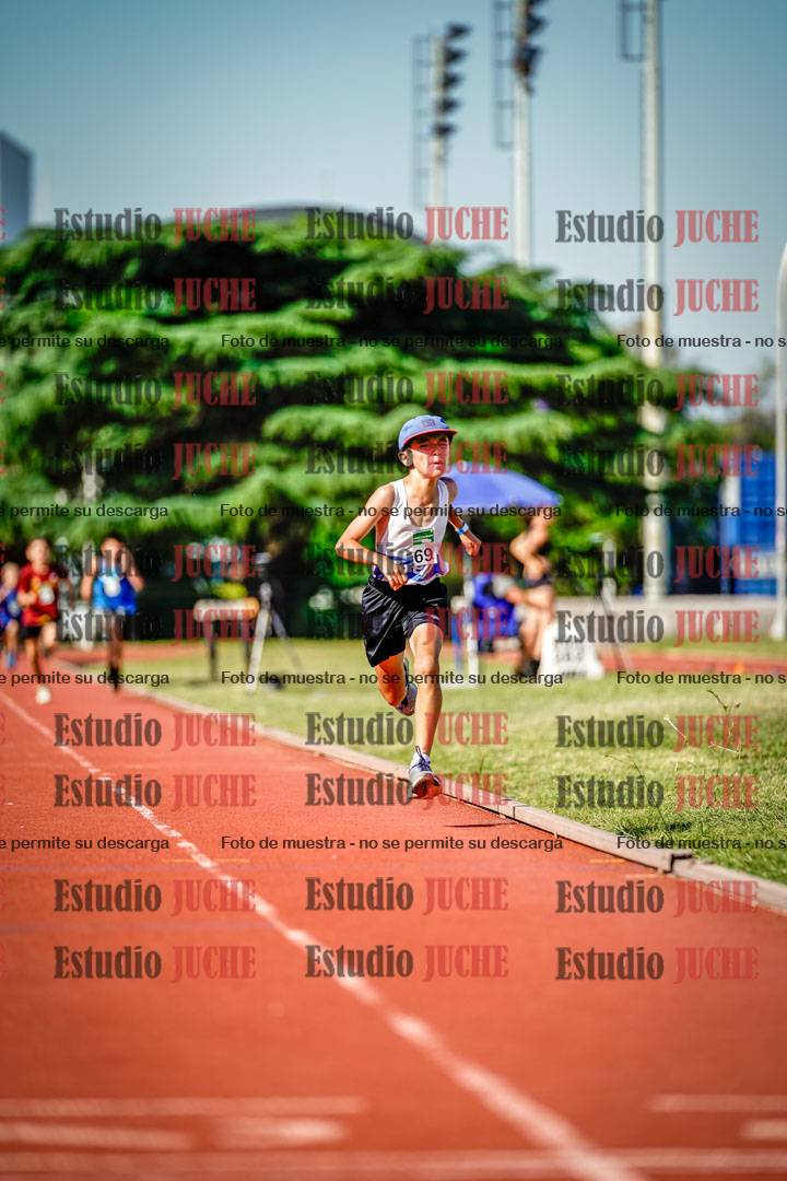 Fotos de los 1000 m llanos de varones