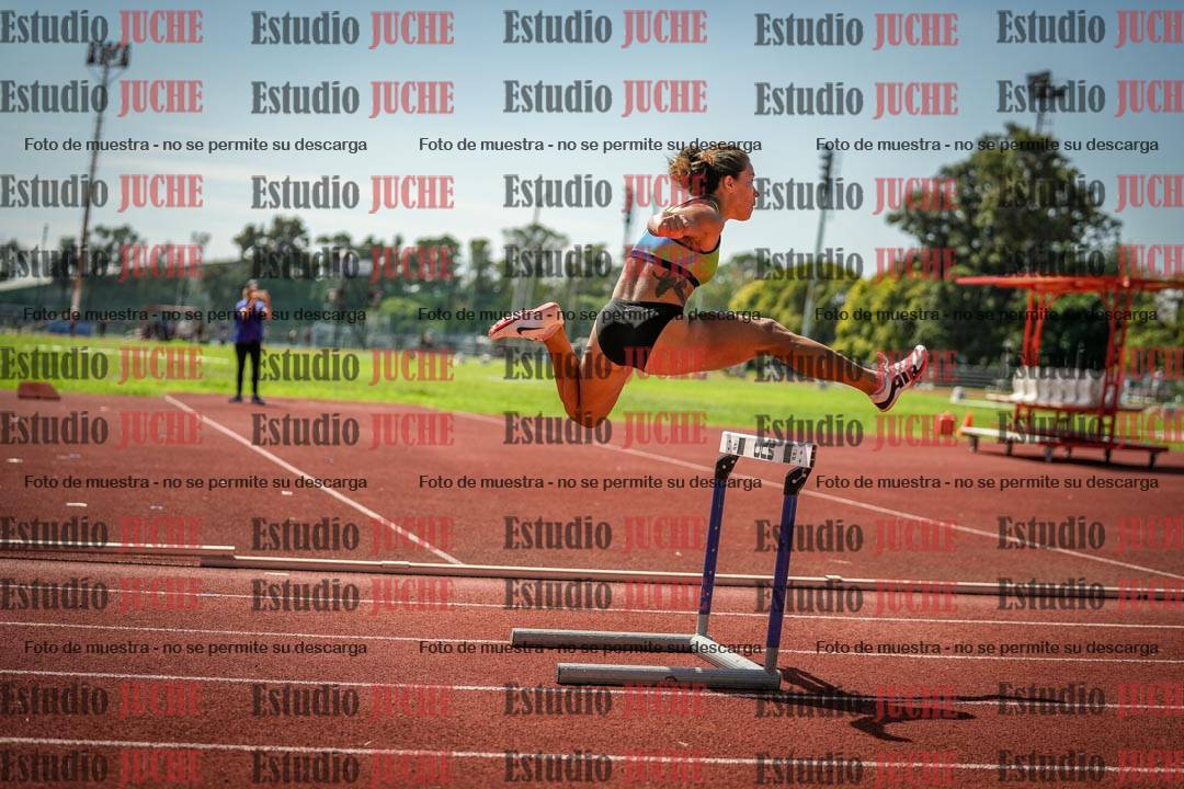 Fotos de los 400 m con vallas de mujeres