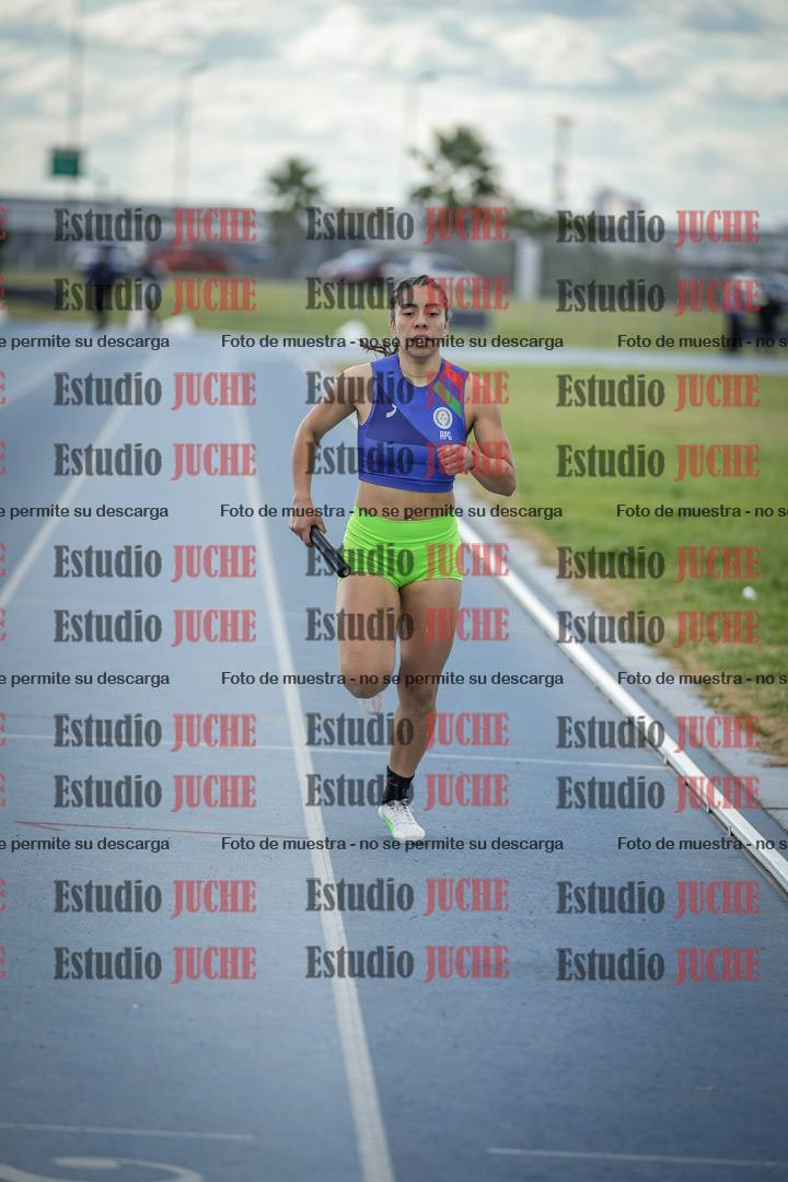 Fotos de las postas 4x400 m llanos de mujeres