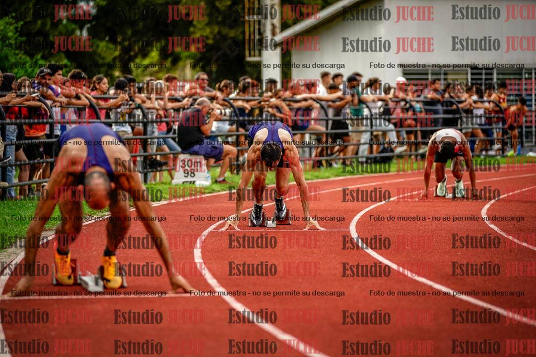 Fotos de los 400 m llanos de varones