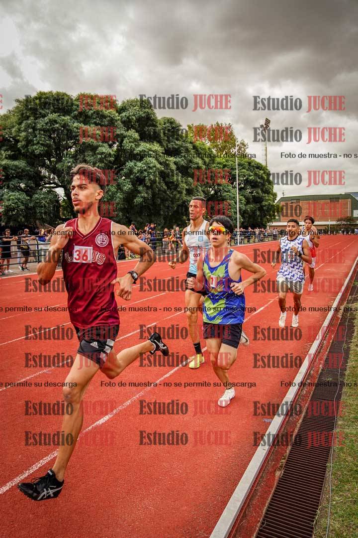 Fotos de los 800 m de varones