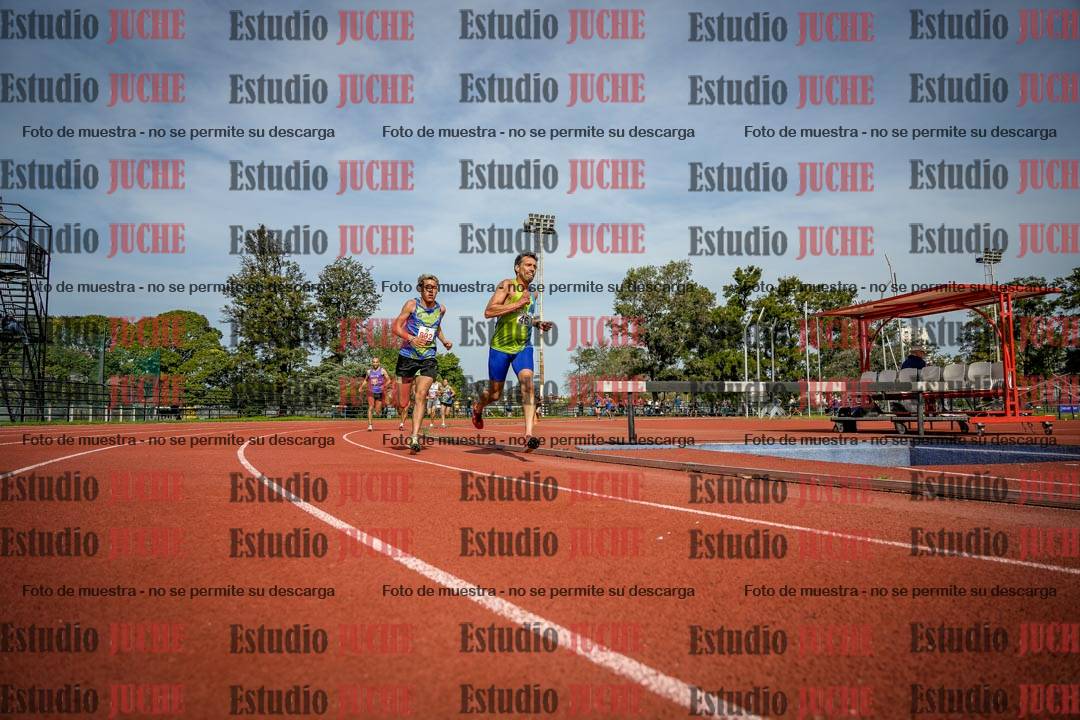 Fotos de los 3000 m llanos de varones