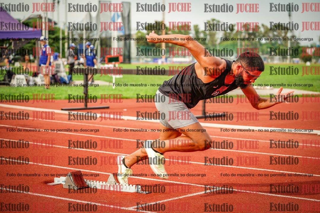 Fotos de los 400 m llanos de varones