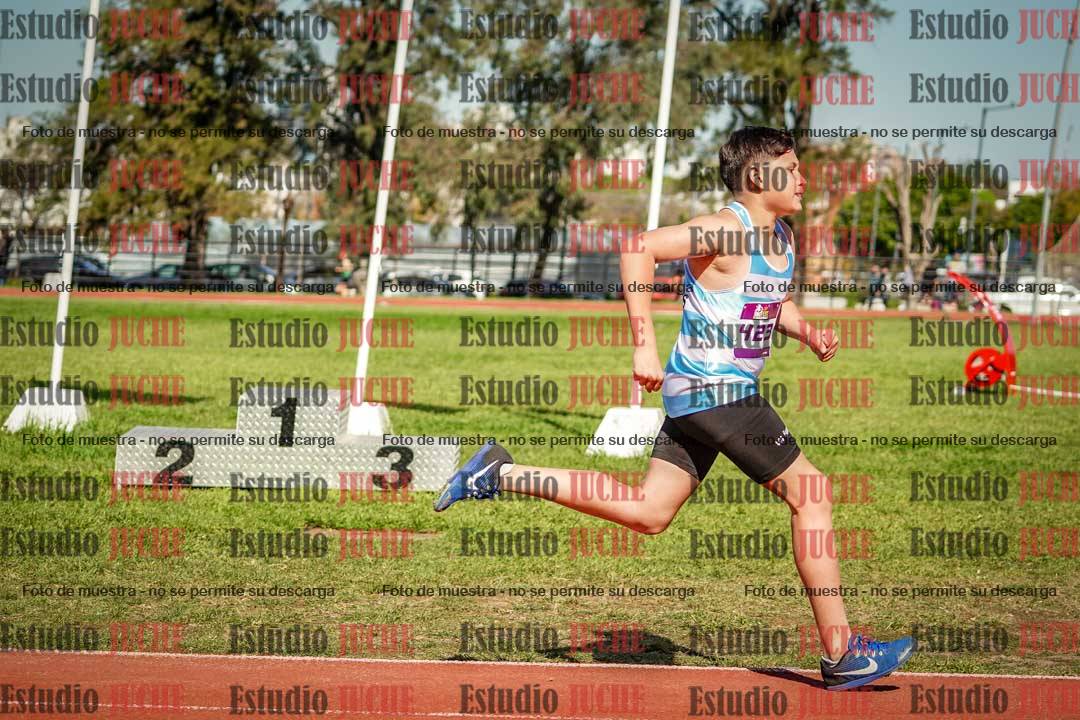 Fotos de los 600 m llanos de varones