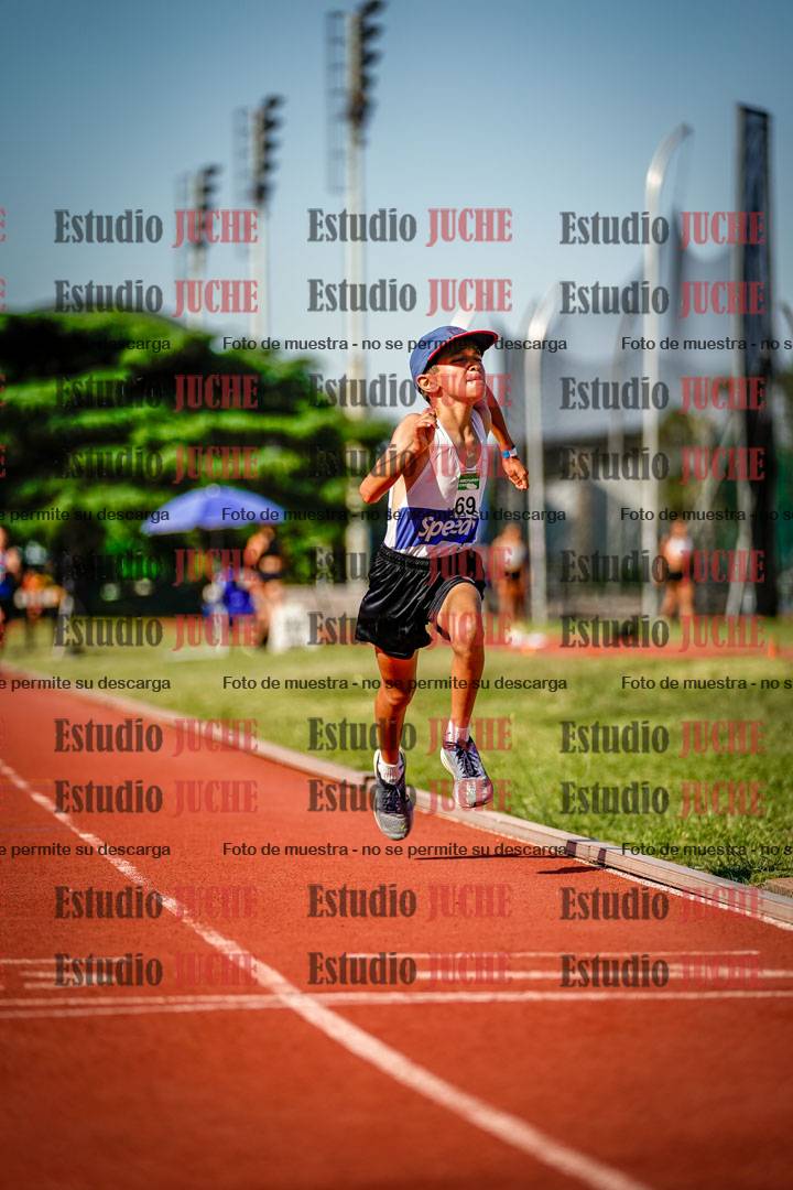 Fotos de los 1000 m llanos de varones