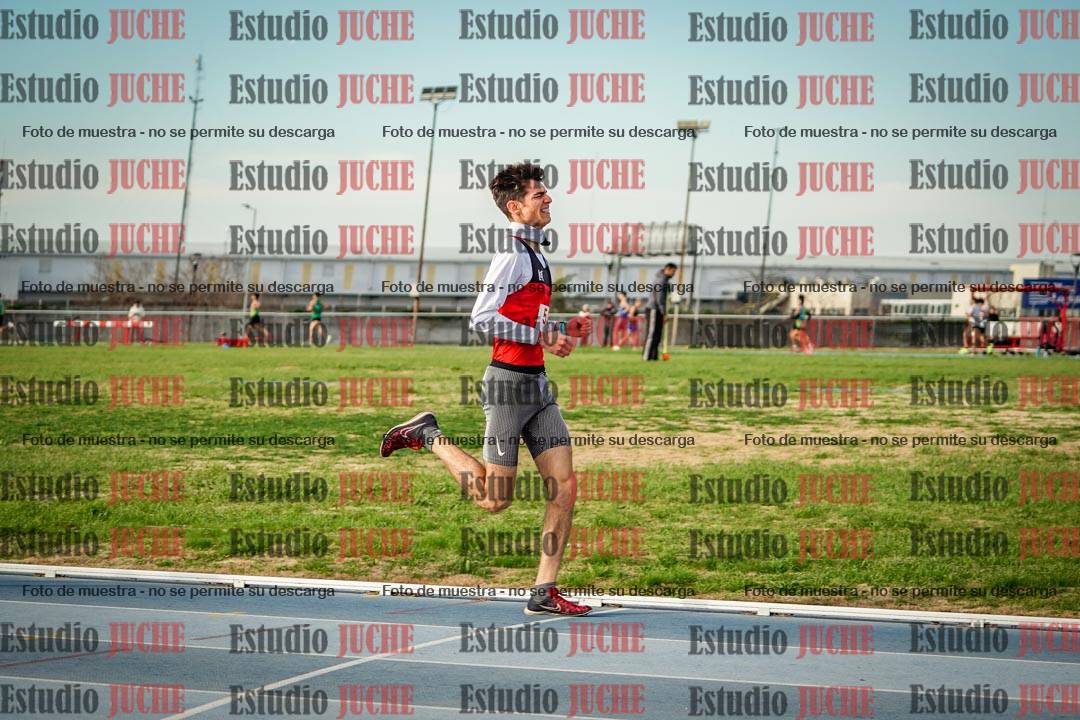 Fotos de los 1500 m llanos de varones
