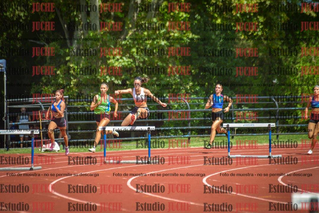 Fotos de los 400 m con vallas de mujeres