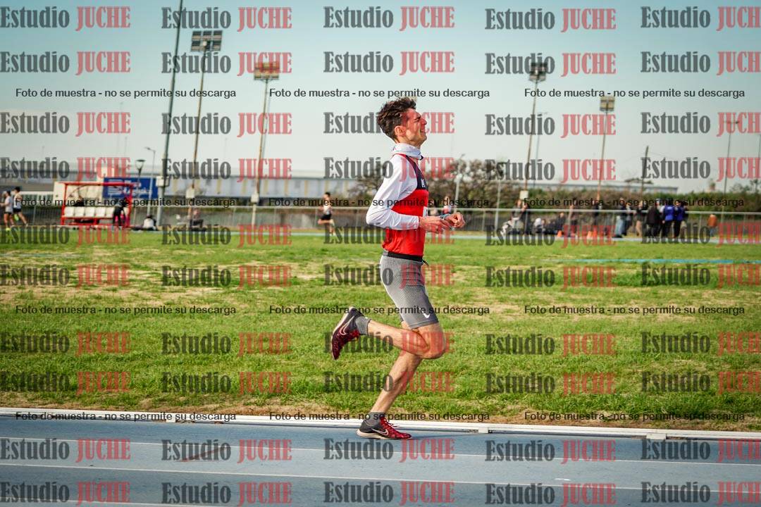 Fotos de los 1500 m llanos de varones