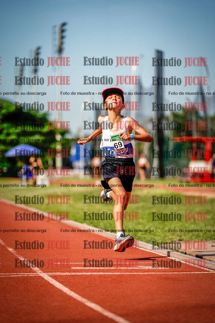 Fotos de los 1000 m llanos de varones
