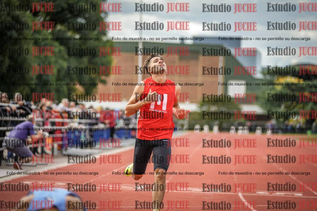 Fotos de los 400 m llanos de varones