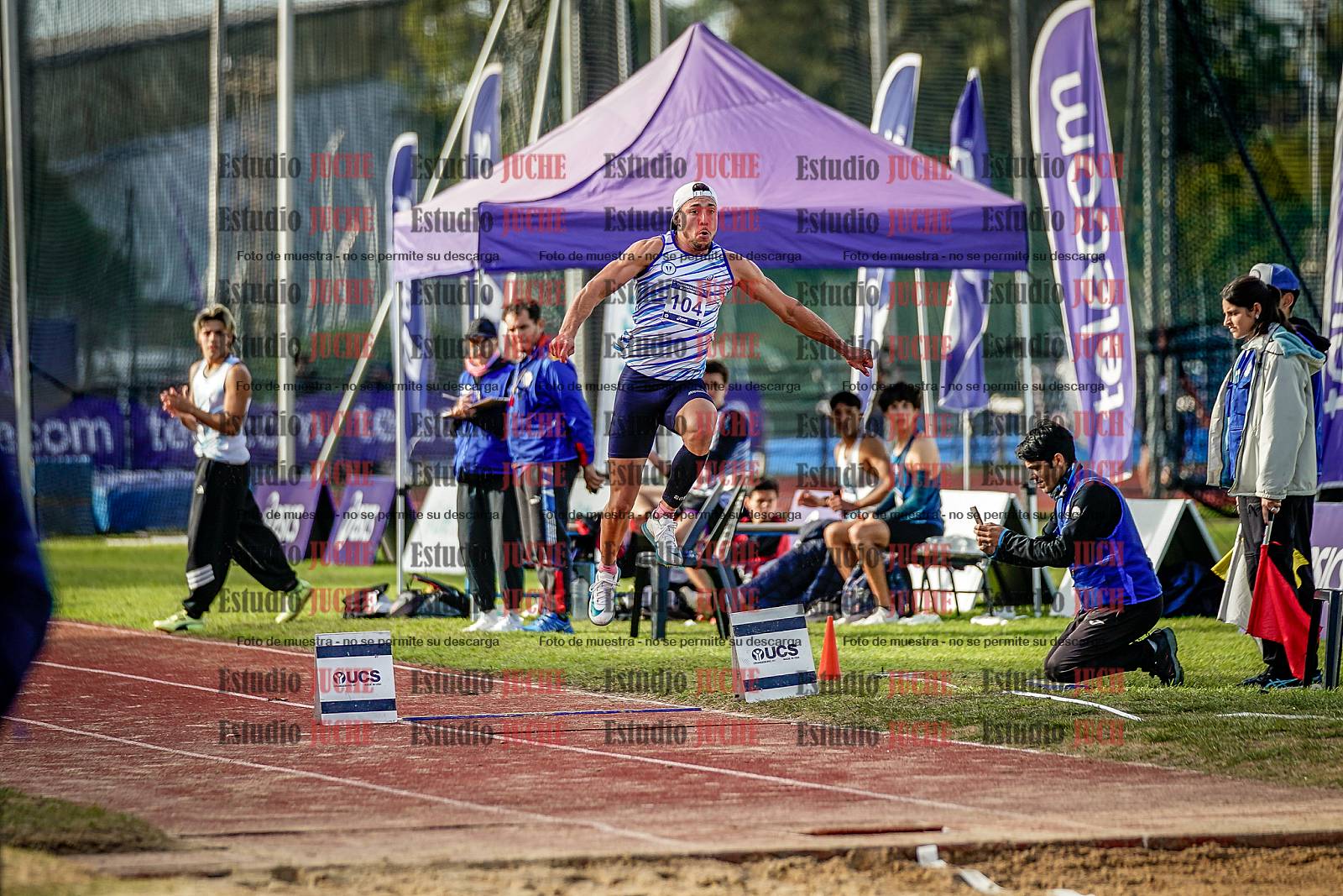 Fotos del salto triple de varones