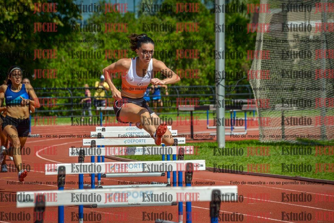 Fotos de los 400 m con vallas de mujeres
