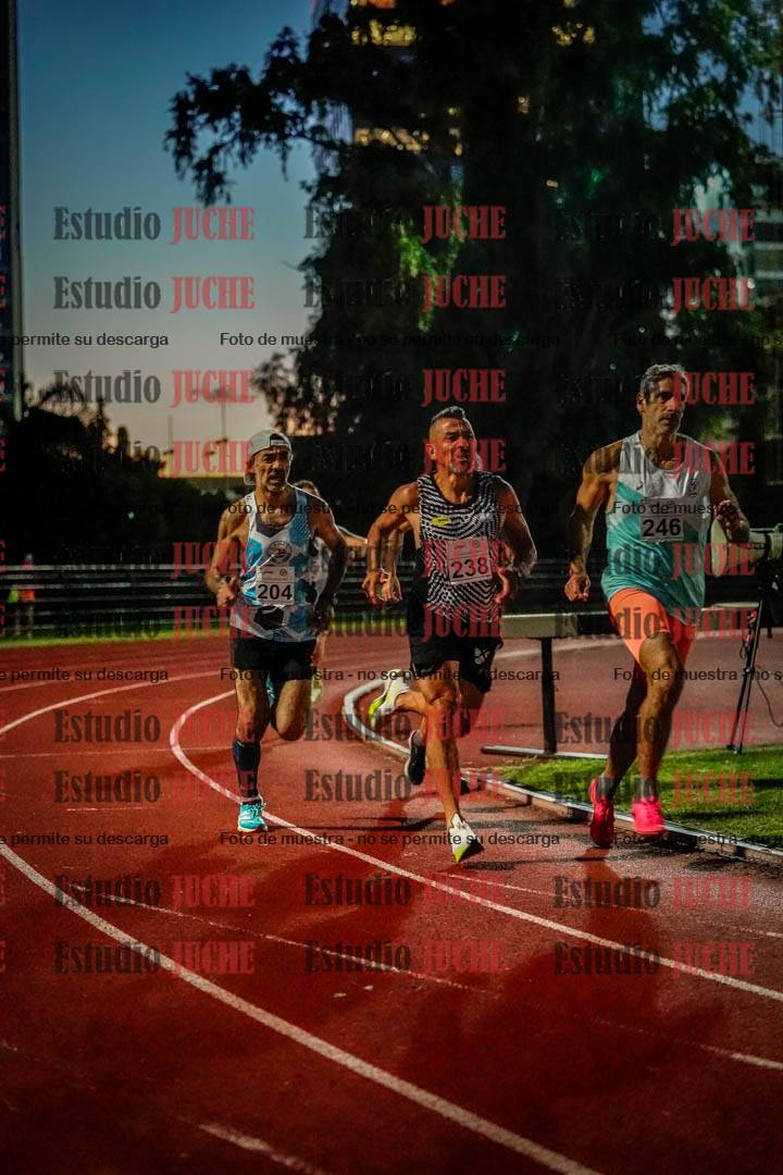 Fotos de los 1500 m llanos de varones