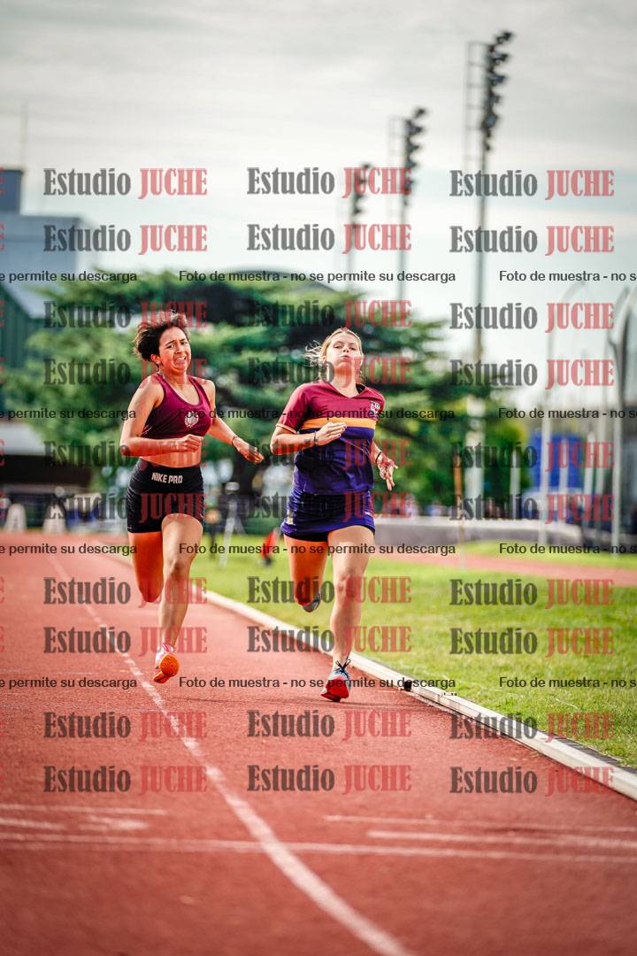 Fotos de los 800 m llanos de mujeres - hepta 7
