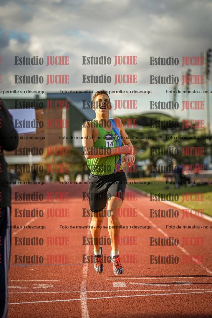 Fotos de los 1500 m llanos de varones