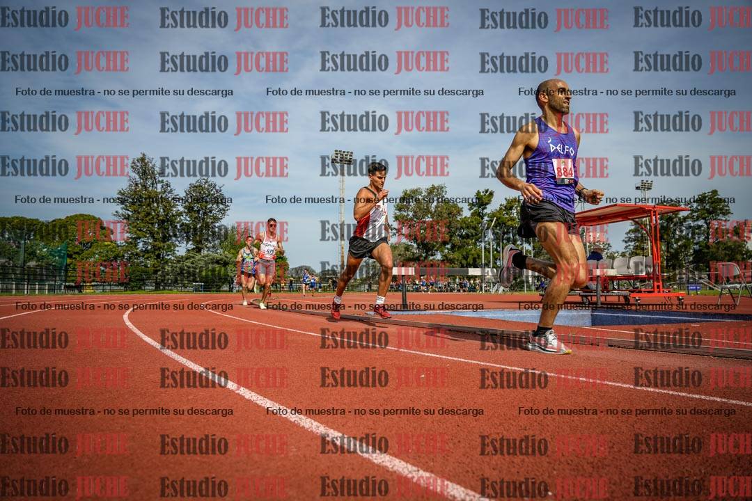 Fotos de los 3000 m llanos de varones