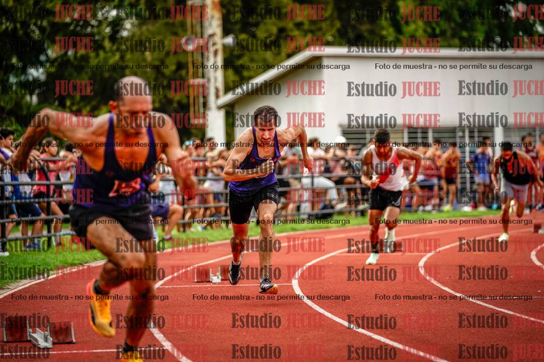 Fotos de los 400 m llanos de varones