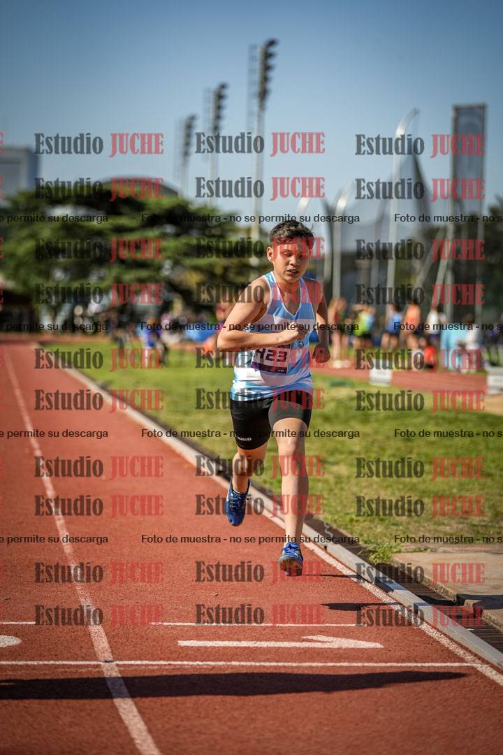 Fotos de los 600 m llanos de varones