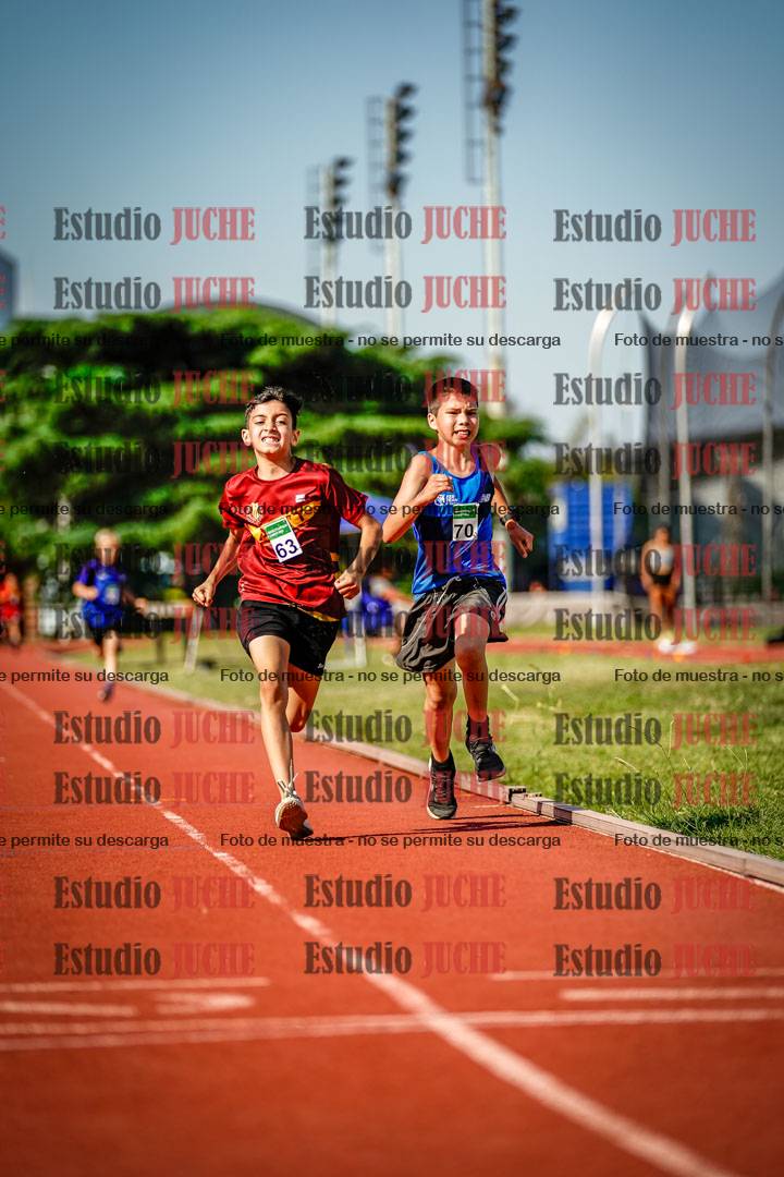 Fotos de los 1000 m llanos de varones