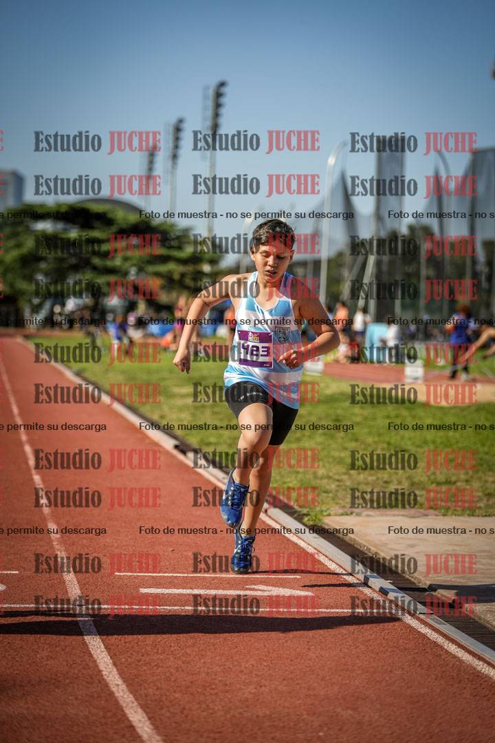 Fotos de los 600 m llanos de varones