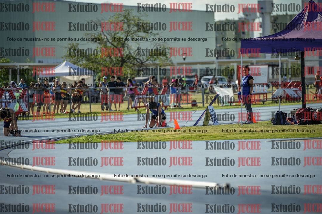 Fotos de los 400 m llanos de varones