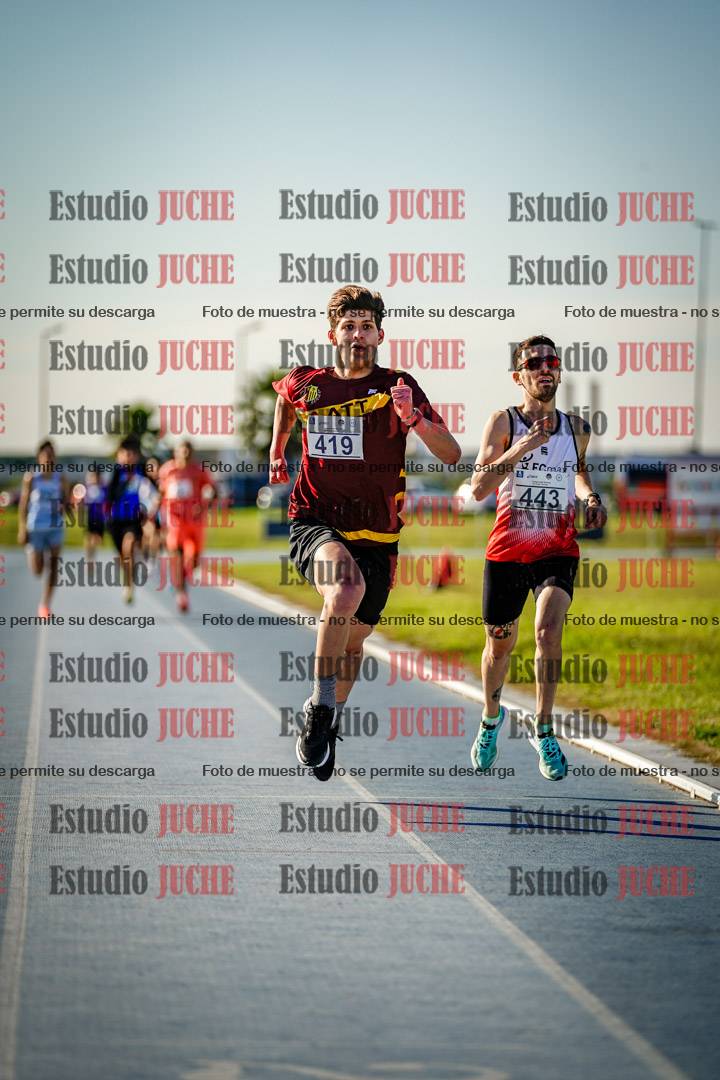 Fotos de los 1500 m llanos de varones