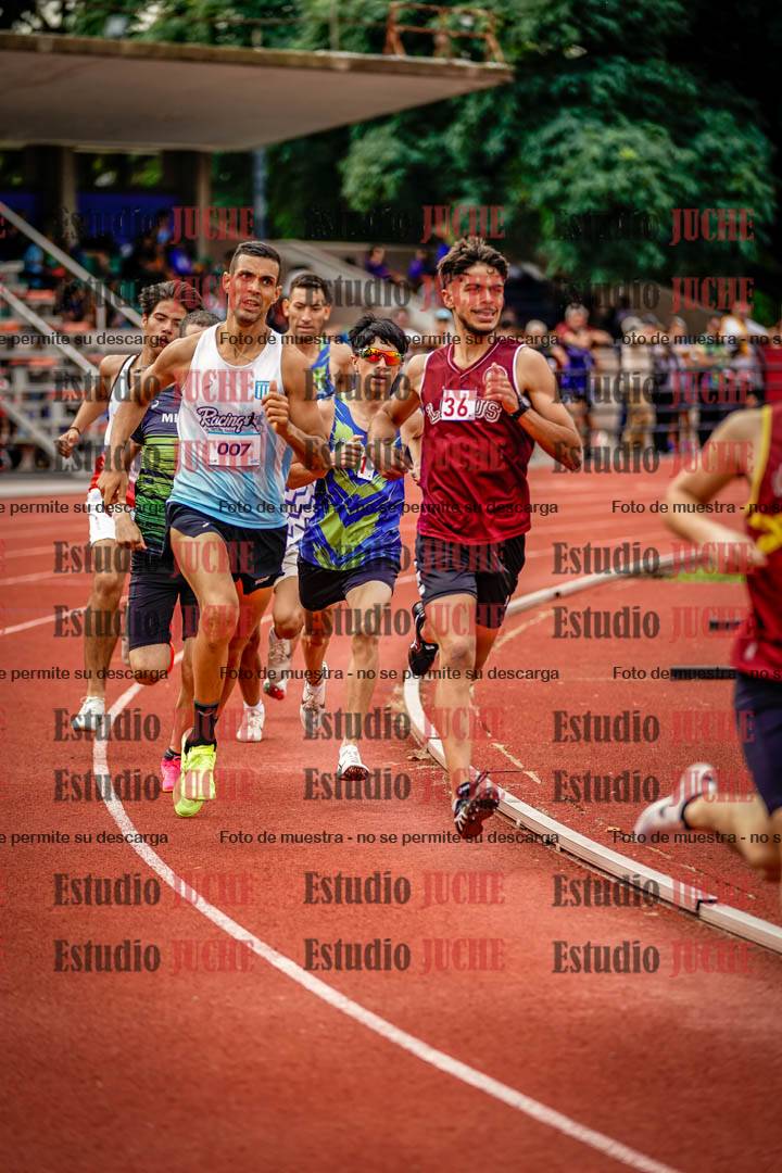 Fotos de los 800 m de varones