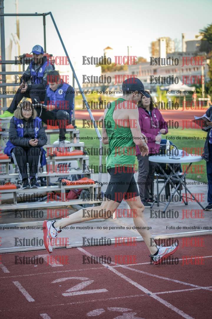 Fotos de los 3000 m llanos de varones