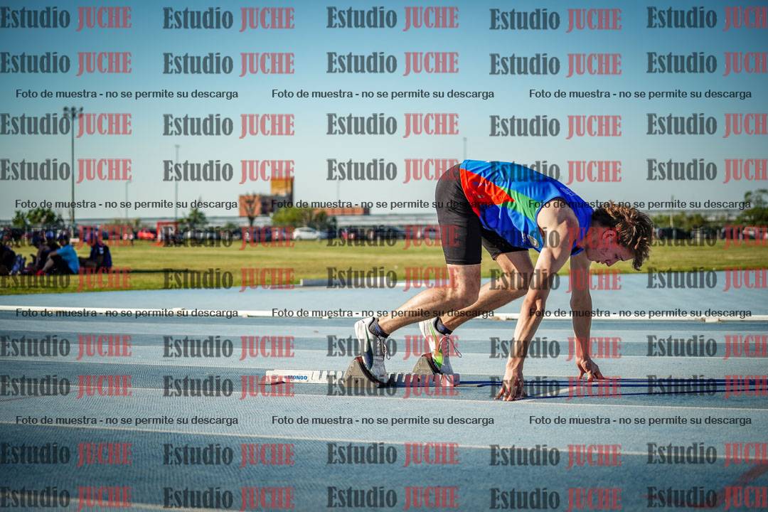 Fotos de los 400 m llanos de varones