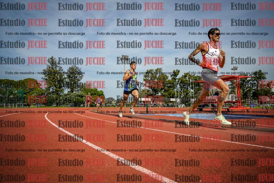 Fotos de los 3000 m llanos de varones