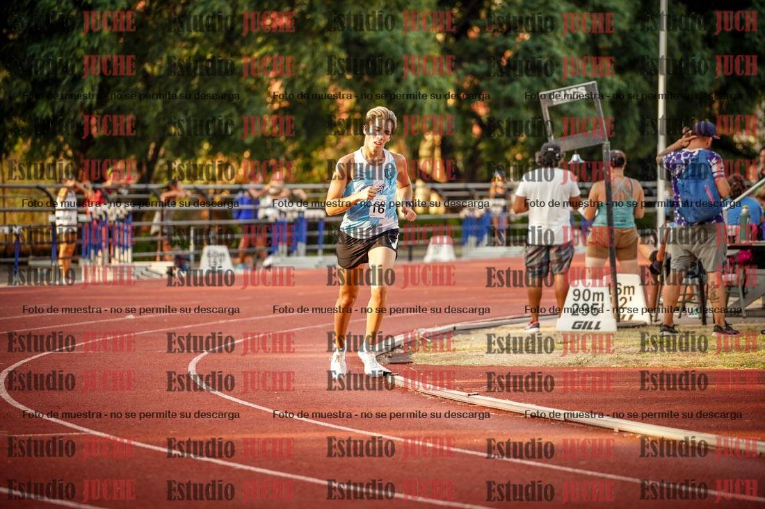 Fotos de los 5000 m llanos de mujeres y varones