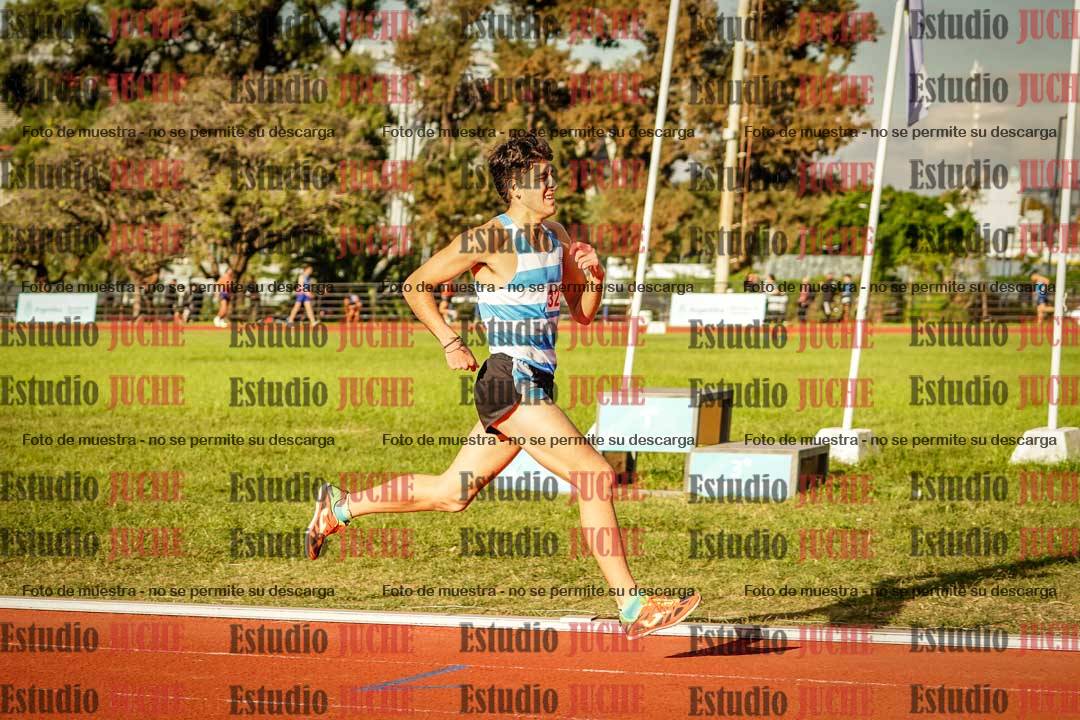 Fotos de los 1500 m llanos de varones