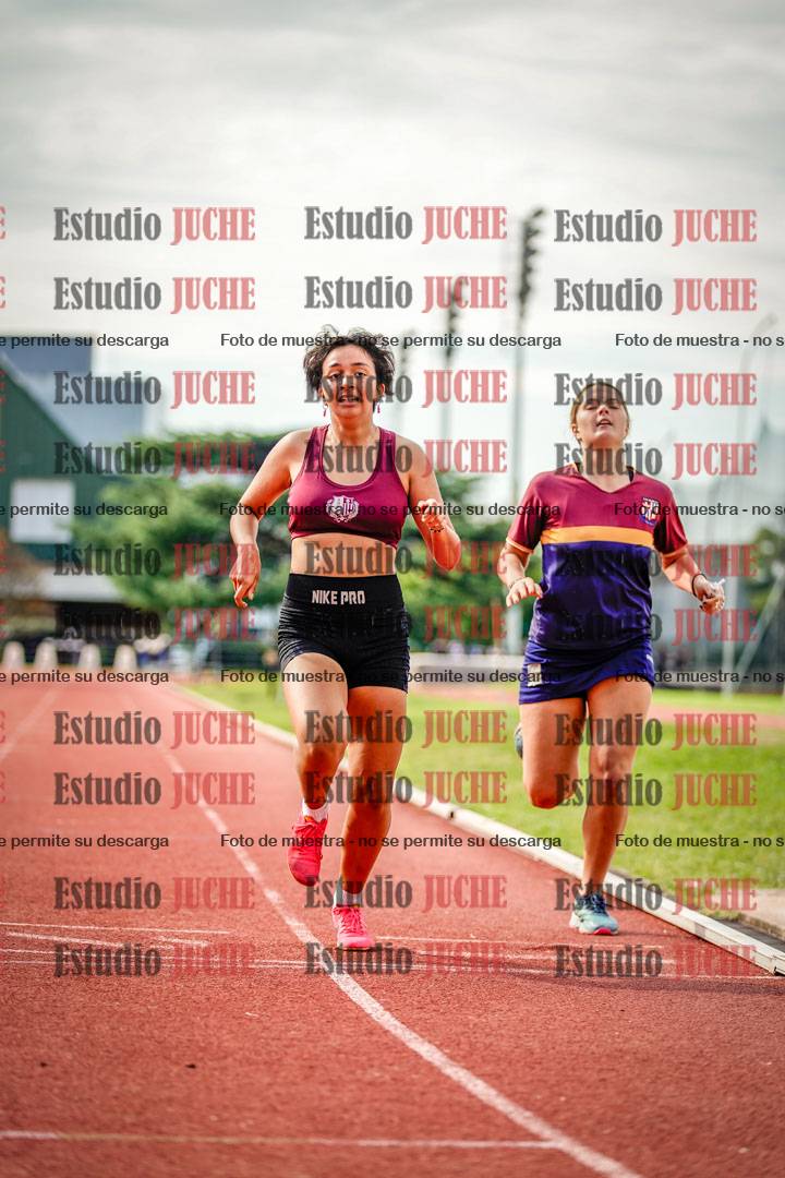 Fotos de los 800 m llanos de mujeres - hepta 7
