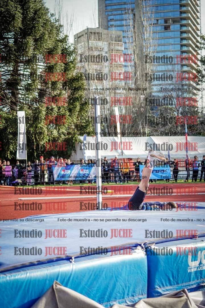 Fotos del salto en alto de varones