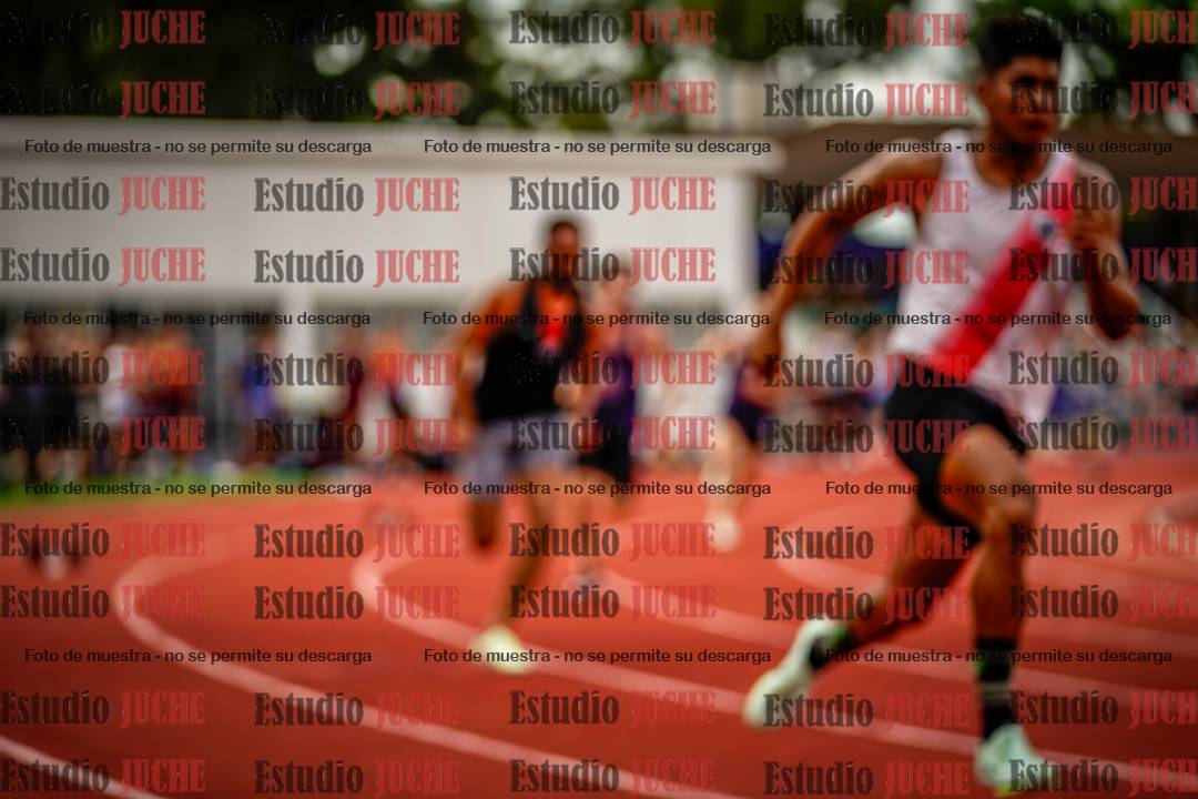 Fotos de los 400 m llanos de varones