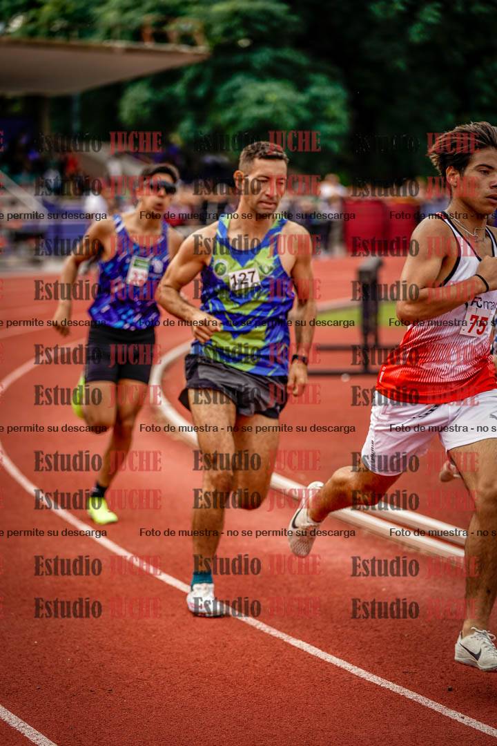 Fotos de los 800 m de varones